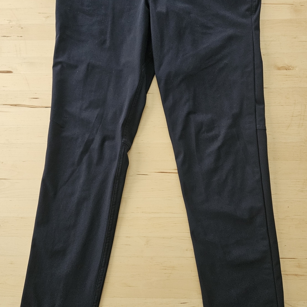 LuLuLemon Black Chinos for Men